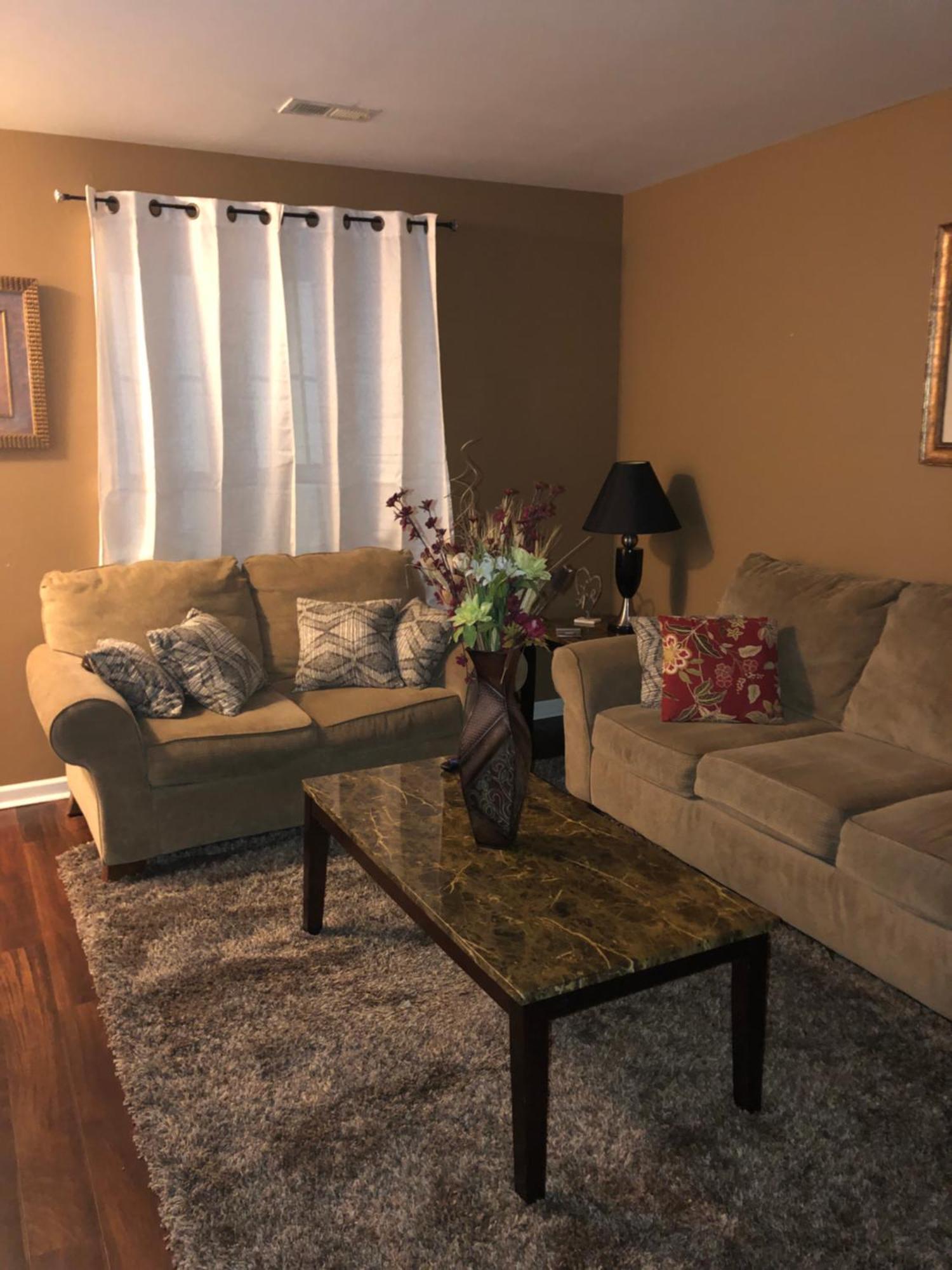 Entire Townhome Available Near Nice Park Library And Shopping Уинстън-Сейлъм Екстериор снимка